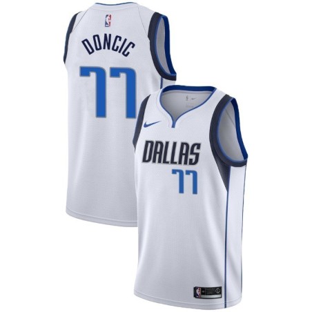 Dallas Mavericks Doncic Blanca