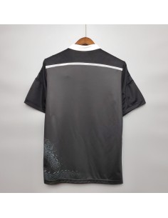 Camiseta retro Real Madrid 3º Equipación 14/15, calidad premium, ideal para coleccionistas y fanáticos del fútbol 2
