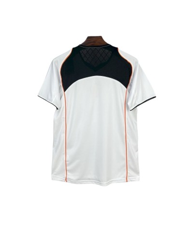 Valencia CF Retro Jersey 04/05 1