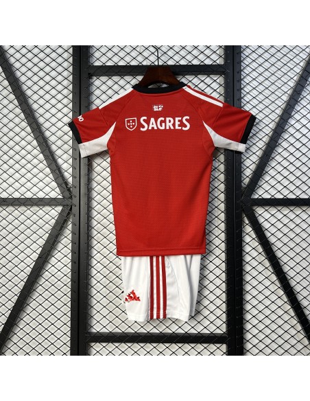 Camiseta Benfica Local 25/26 Niño, de alta calidad, ideal para los más jóvenes.