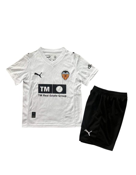 Camiseta Valencia Local Niño 25/26 de alta calidad, ideal para jóvenes aficionados al fútbol