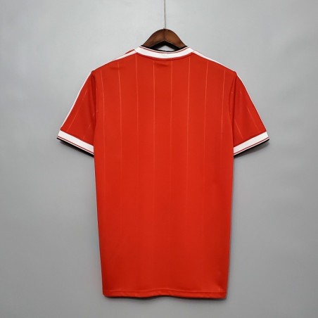 Manchester United Local Retro 83/84
