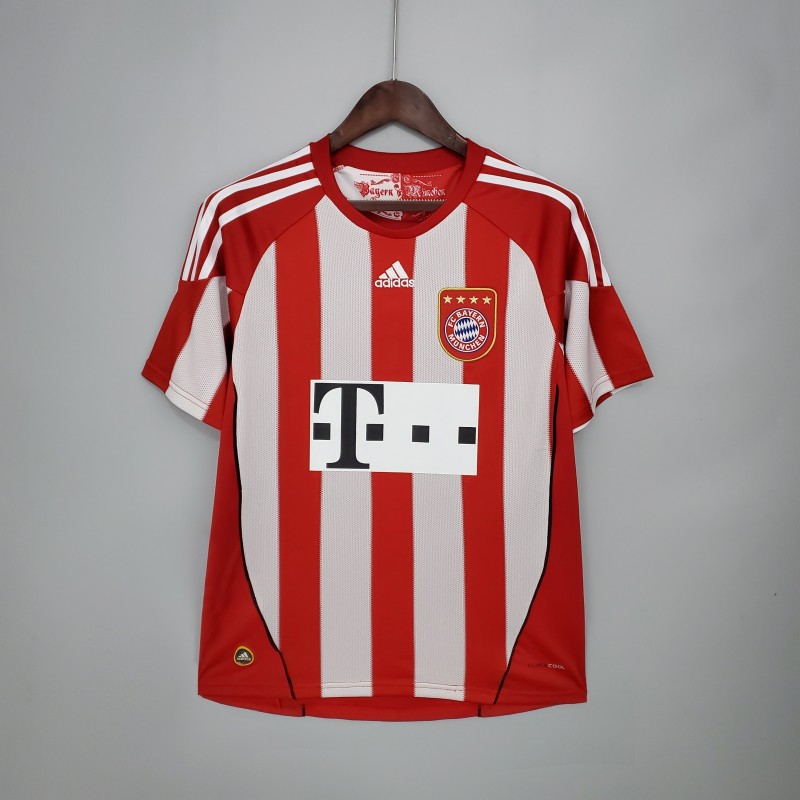 Bayer Munich Local Retro 10/11
