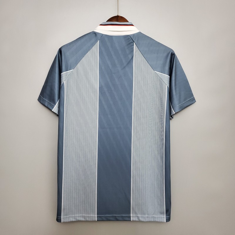 Inglaterra Visitante retro 1996