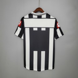 Juventus Local Retro 01/02 2