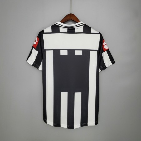 Juventus Local Retro 01/02