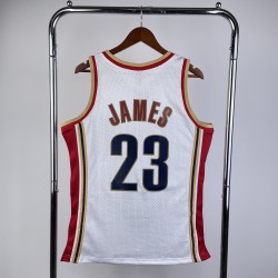 Cleveland Cavaliers Retro 03/04 James (Serigrafiada) Blanca 2