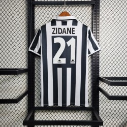 Juventus Local Retro 95/96 2